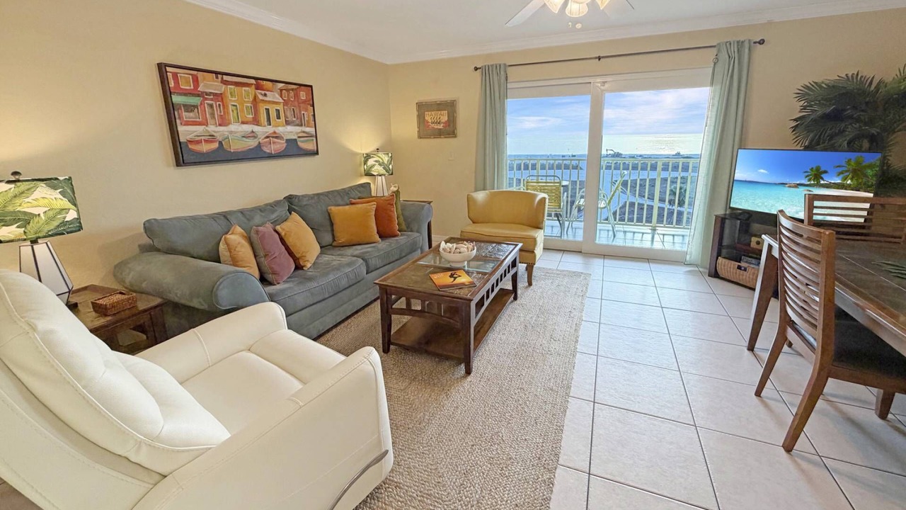 Photo of Patio Balcony in Treasure Island