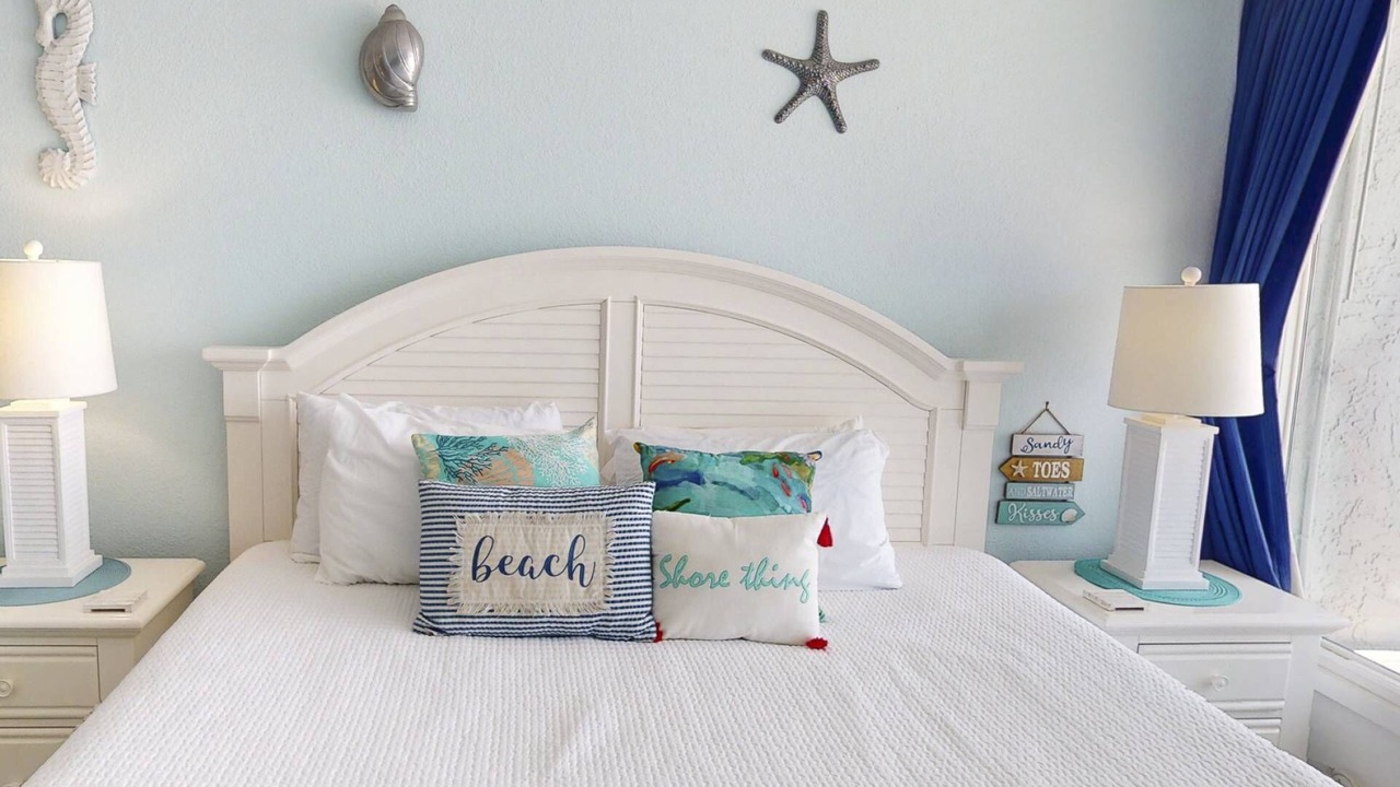 Photo of Bedroom in Treasure Island