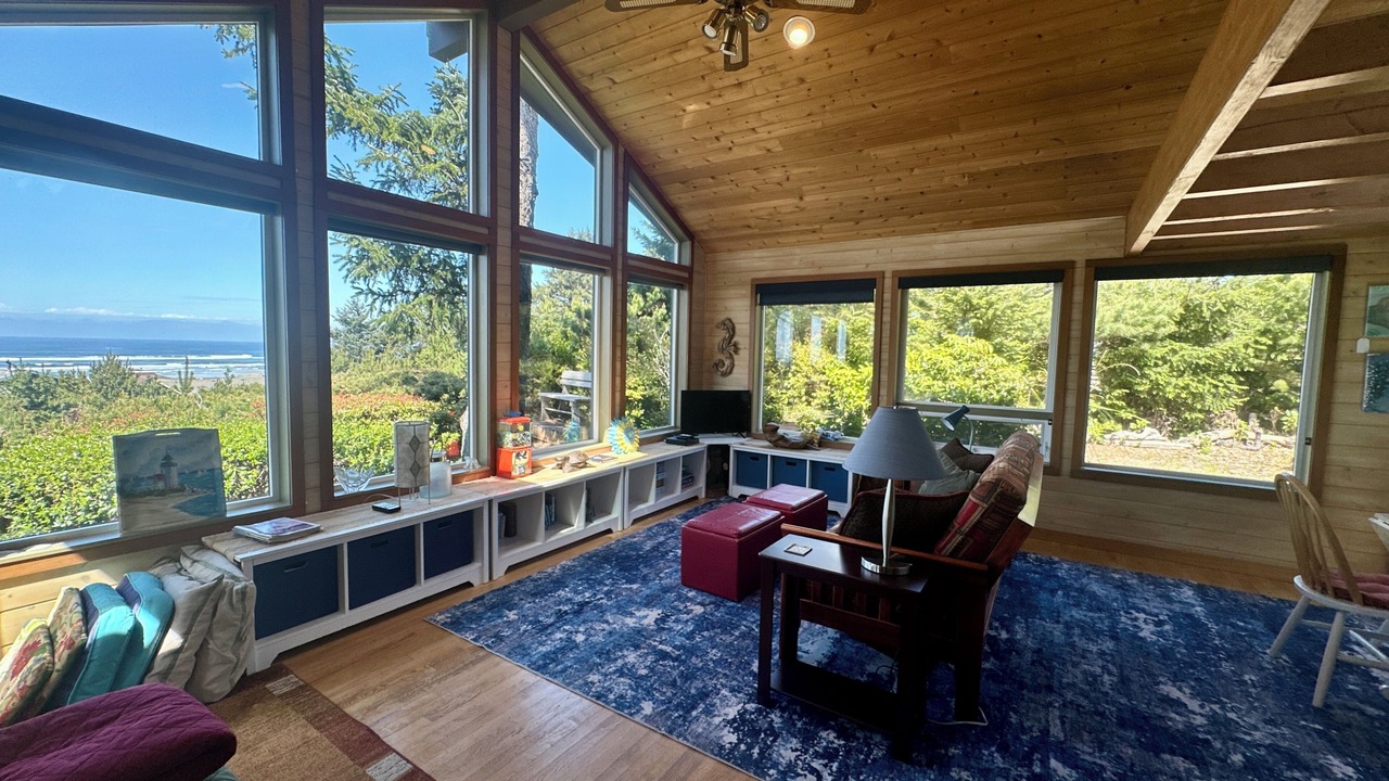 Photo of Livingroom in Sandpiper Village