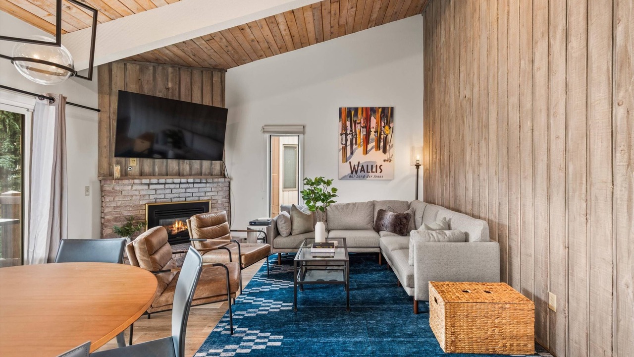Photo of Livingroom in Snowmass Village