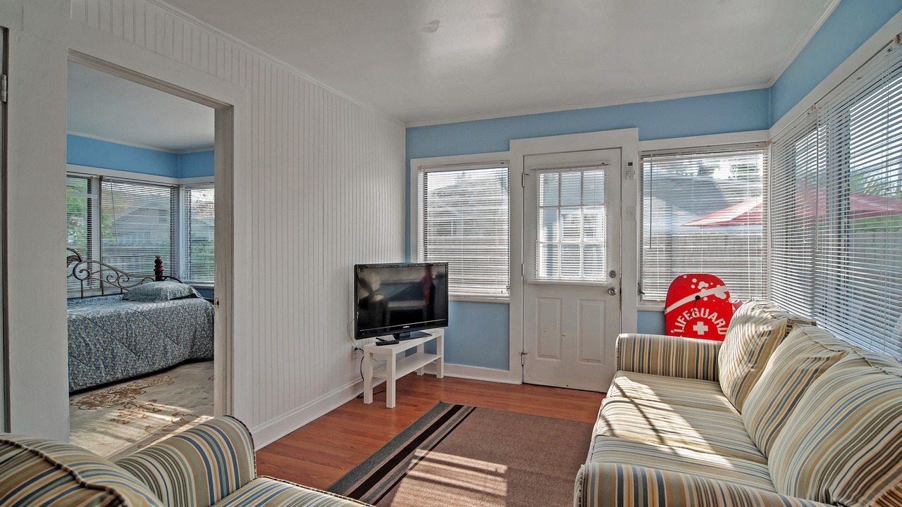 Photo of Livingroom in Treasure Island