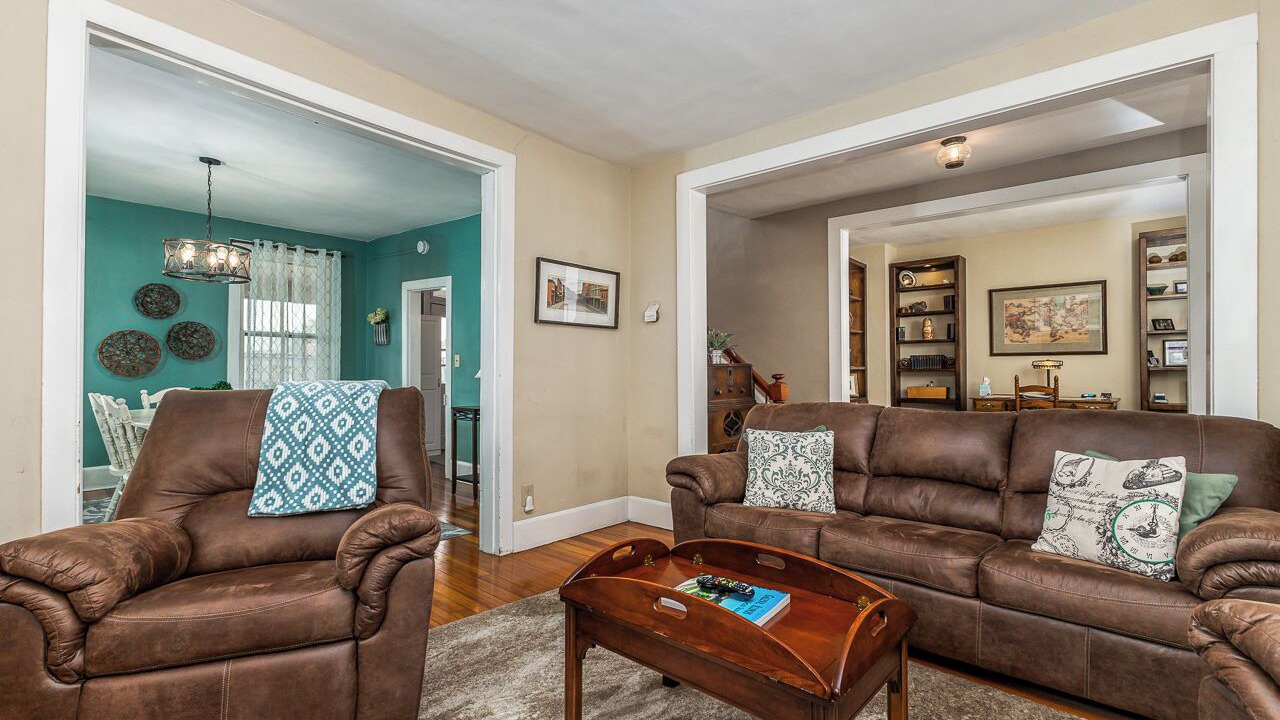 Photo of Livingroom in Galena