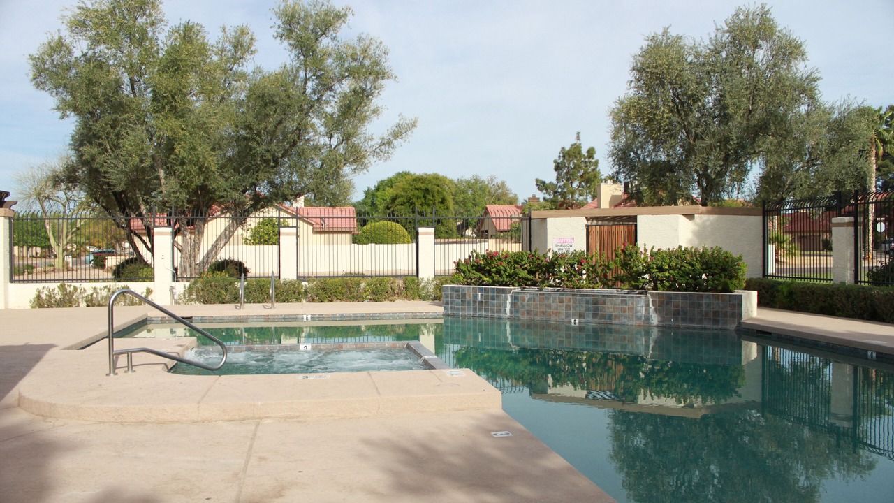 Photo of Outdoor in Greater Corona Village