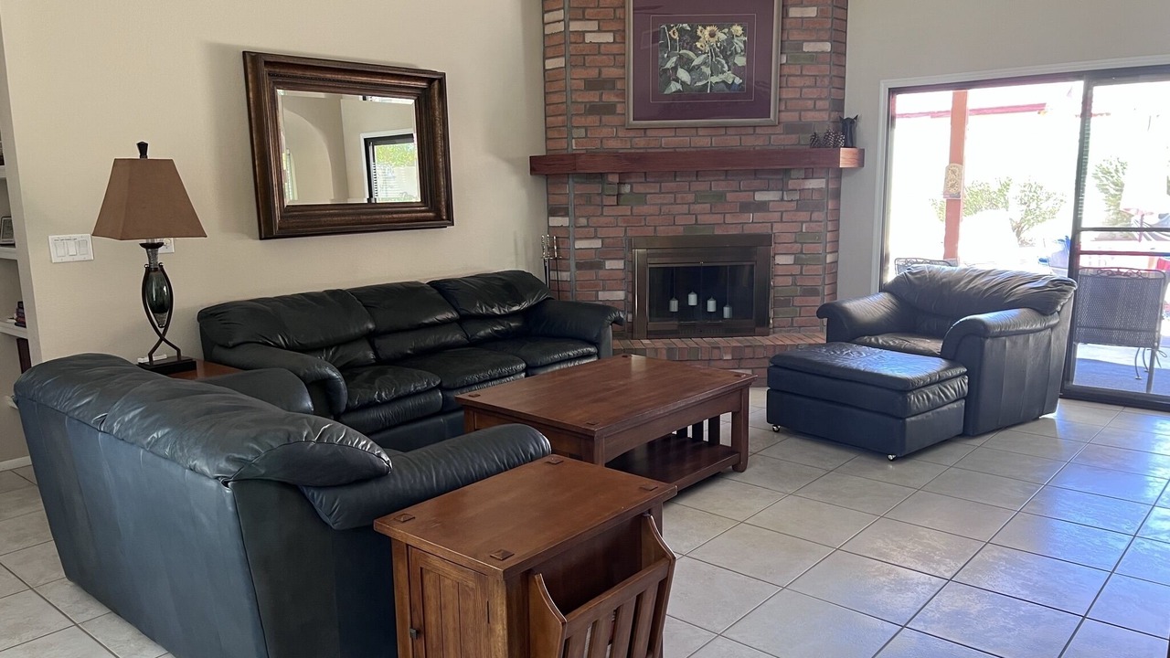 Photo of Livingroom in Greater Corona Village