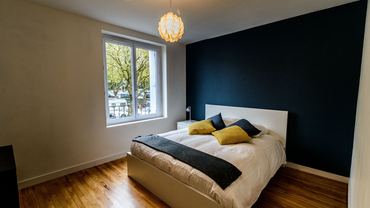 Photo of Bedroom in Downtown