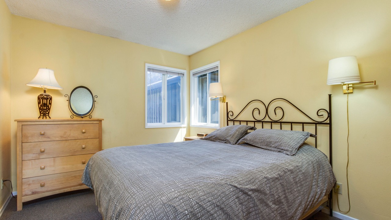 Photo of Bedroom in Bandon