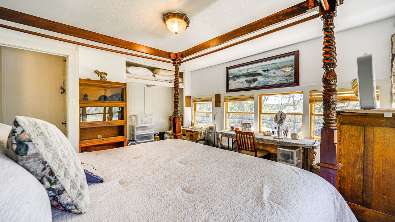 Photo of Bedroom in Mountain Home