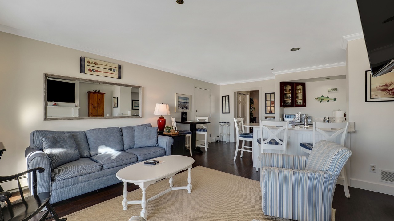 Photo of Livingroom in Boyne City
