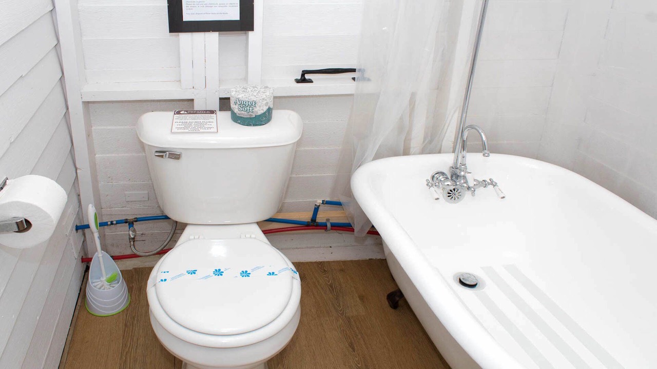 Photo of Bathroom in Valois