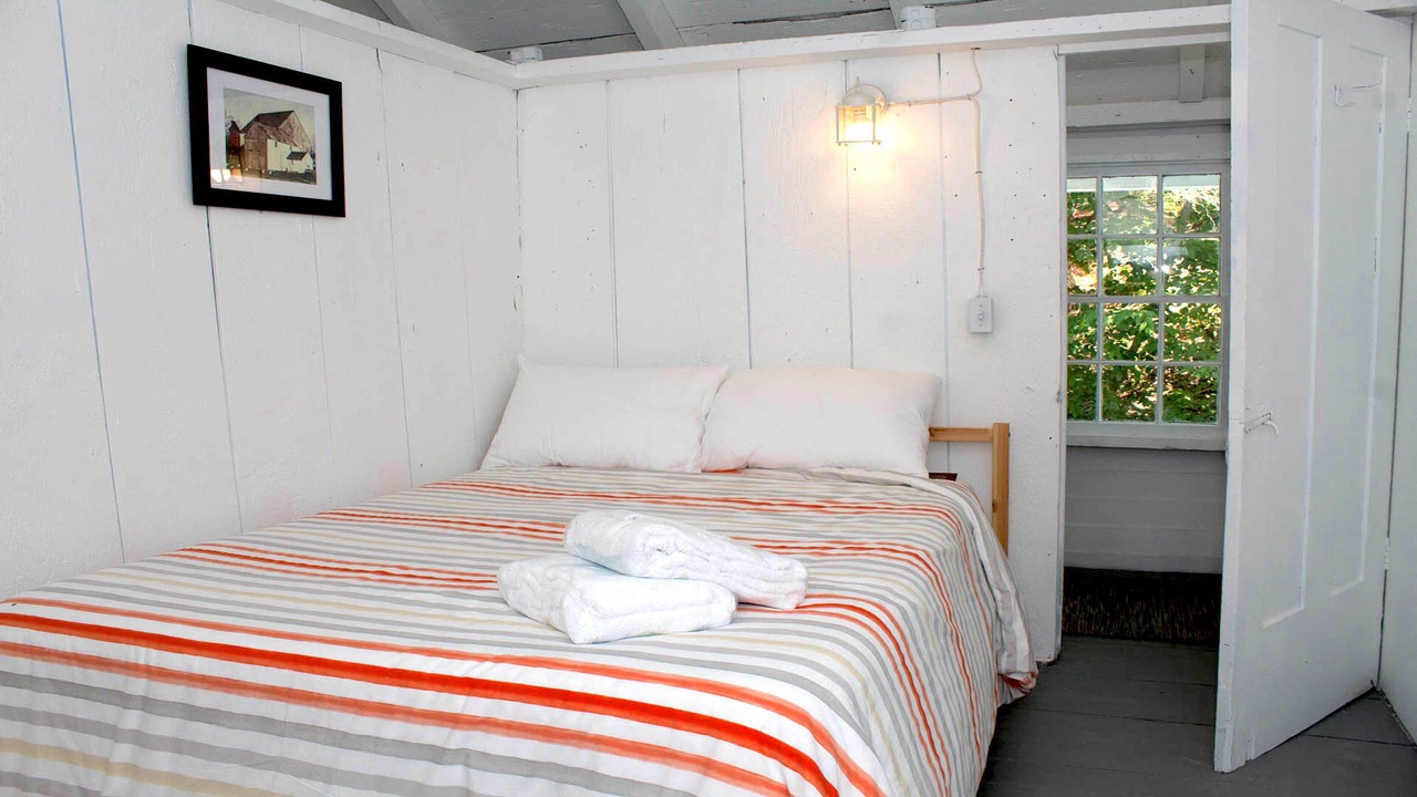 Photo of Bedroom in Valois