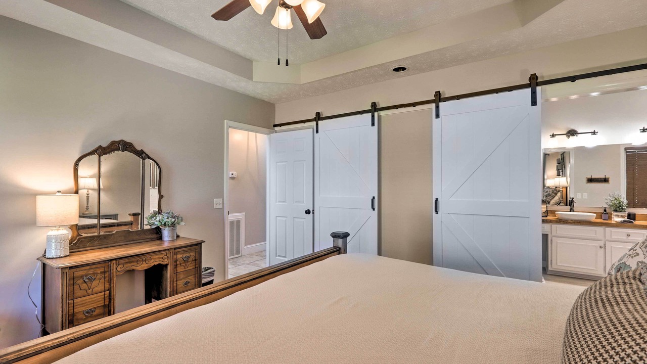 Photo of Bedroom in Pine Mountain Valley