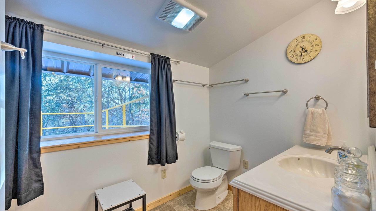 Photo of Bathroom in Partridge