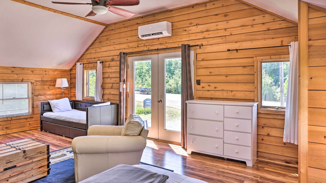 Photo of Bedroom in Suttons Bay