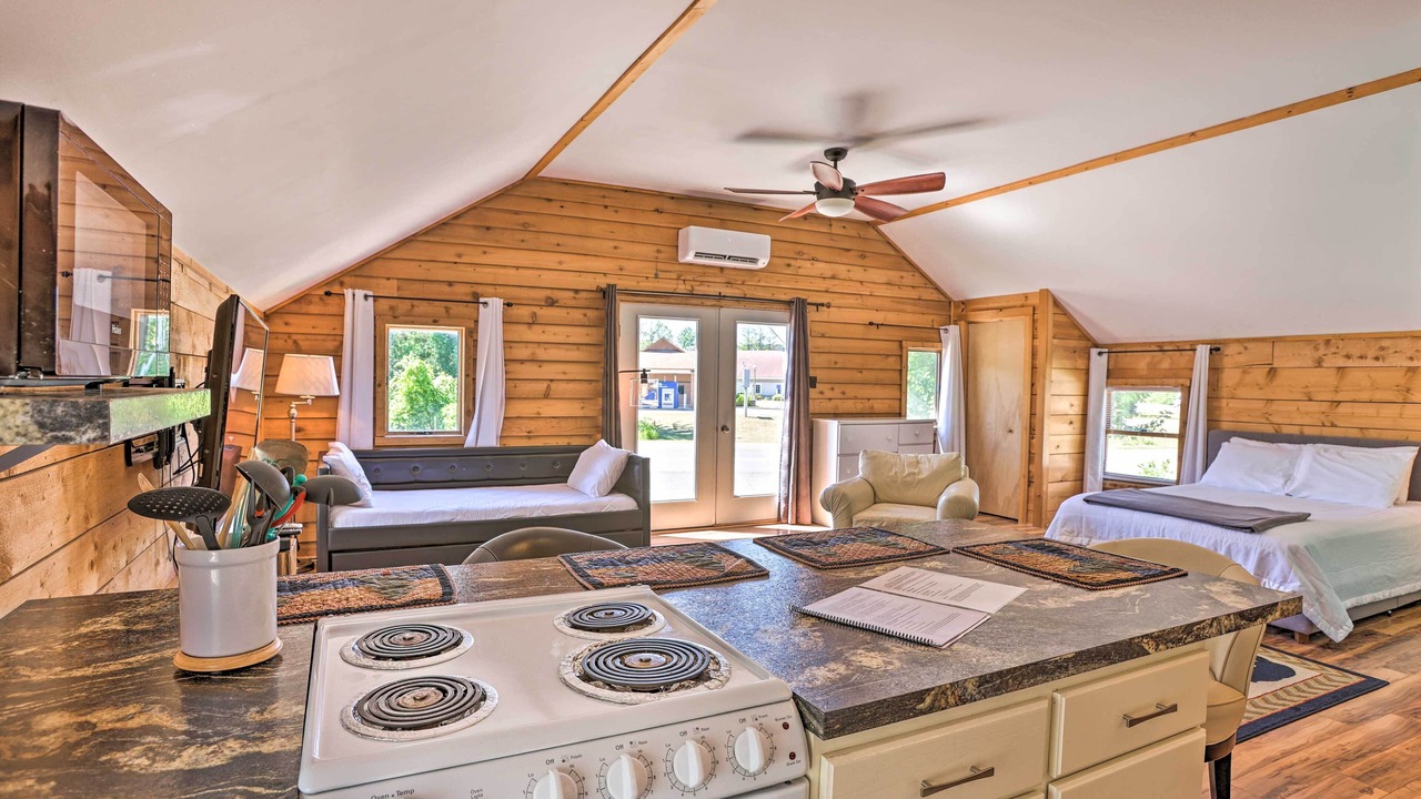 Photo of Bedroom in Suttons Bay