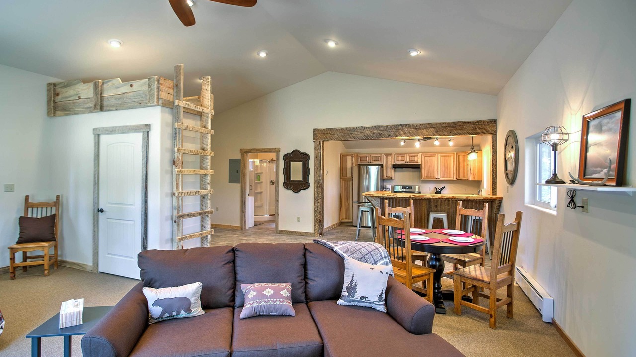 Photo of Livingroom in Mancos