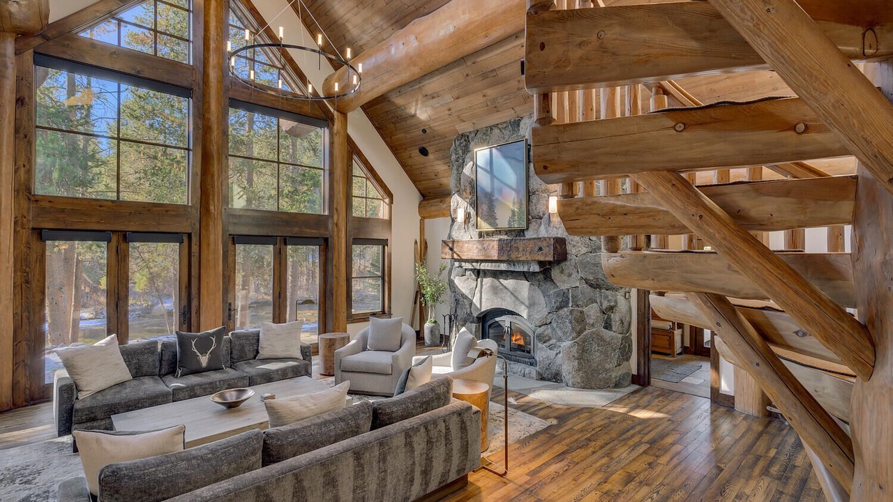 Photo of Livingroom in Olympic Valley