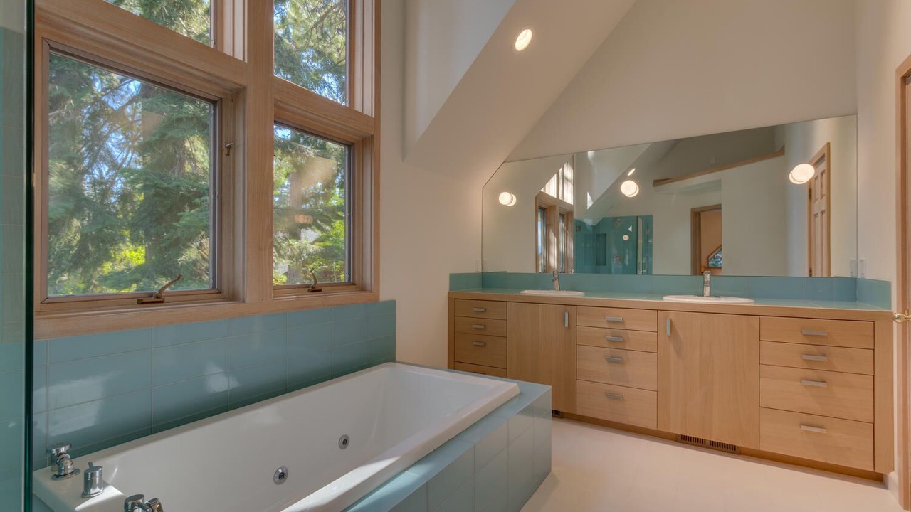 Photo of Bathroom in Carnelian Bay