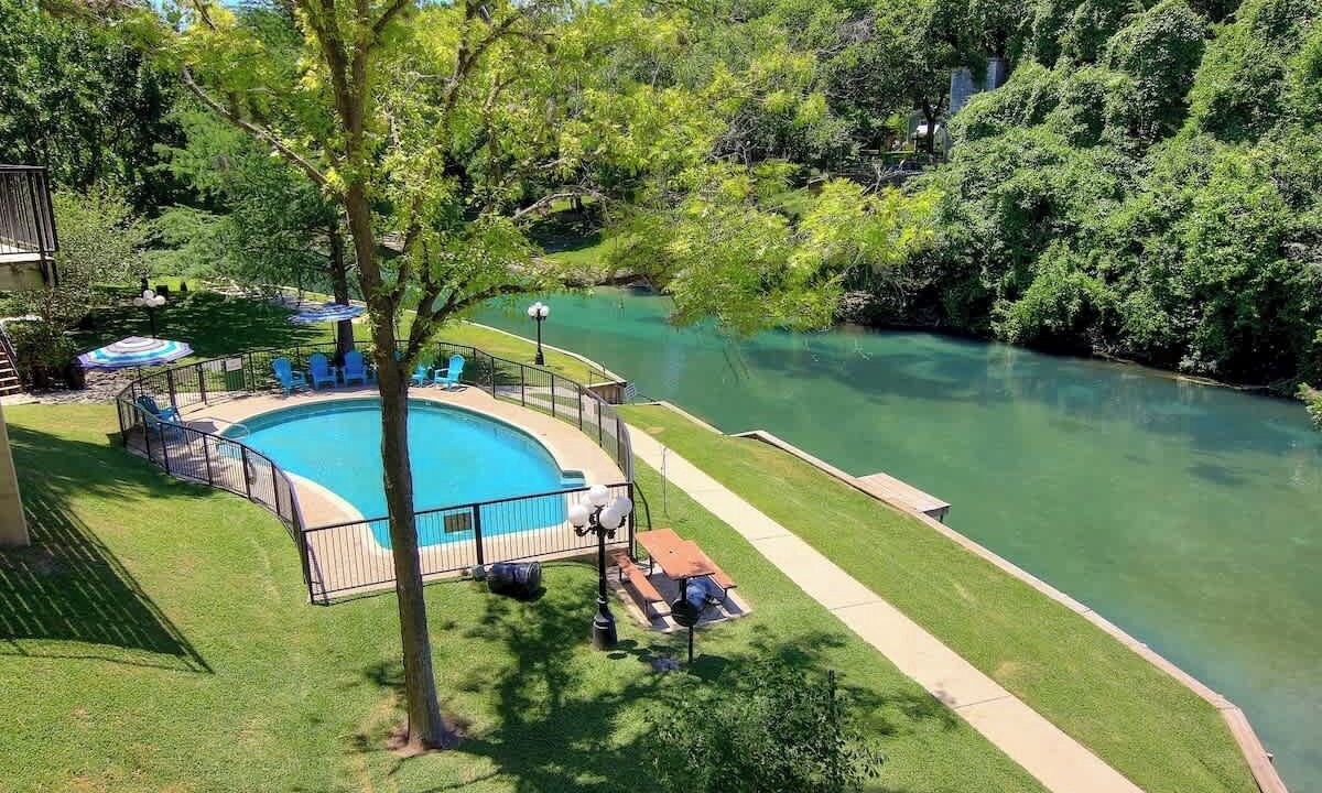 Photo of Others in New Braunfels