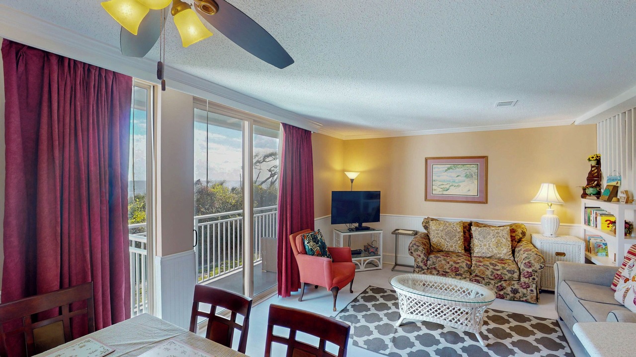 Photo of Livingroom in Jekyll Island