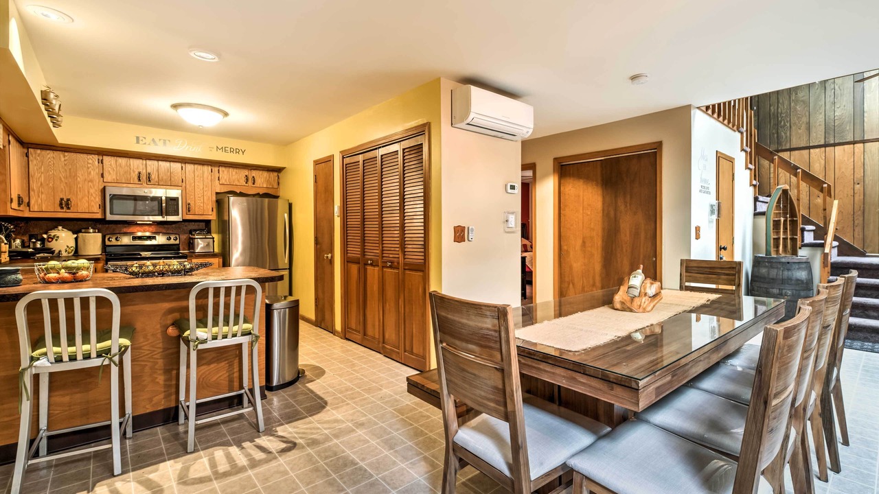 Photo of Others in Lake Harmony