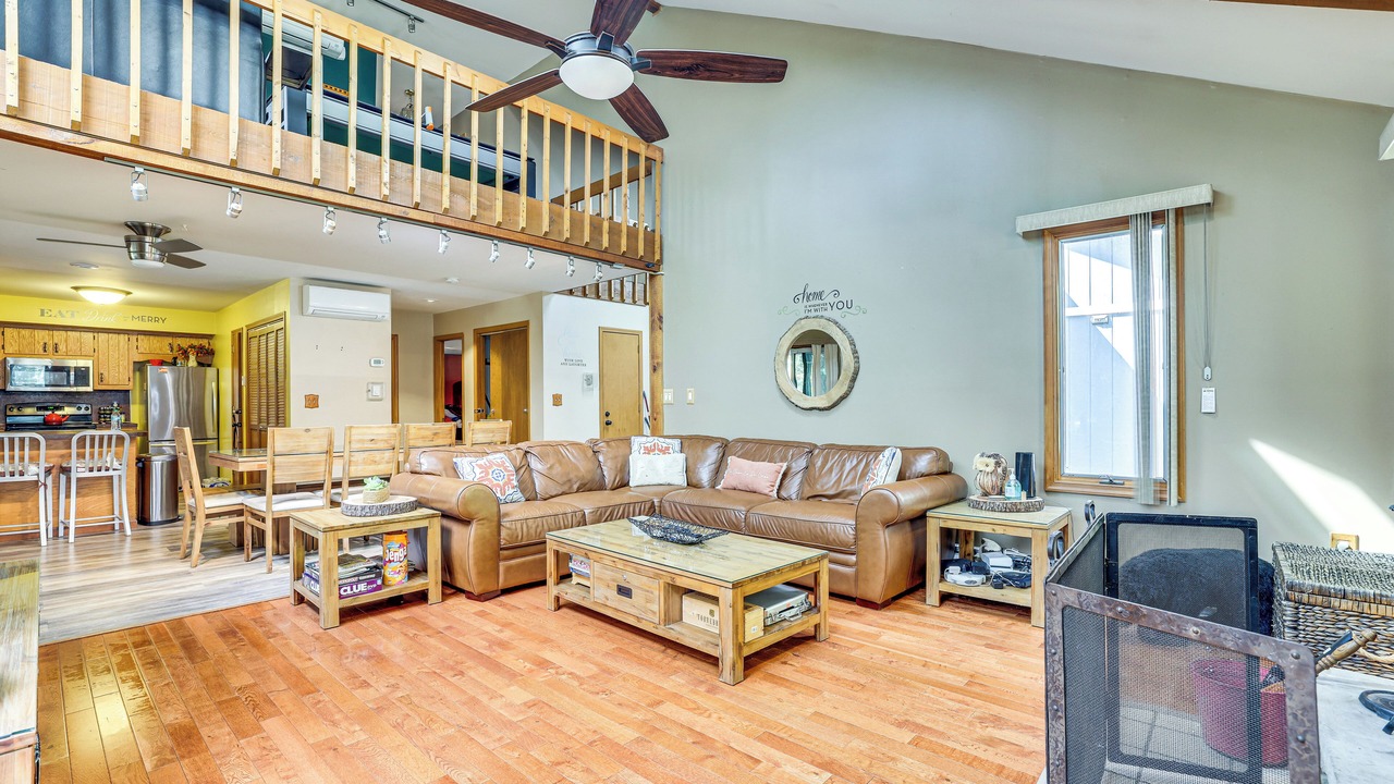 Photo of Livingroom in Lake Harmony