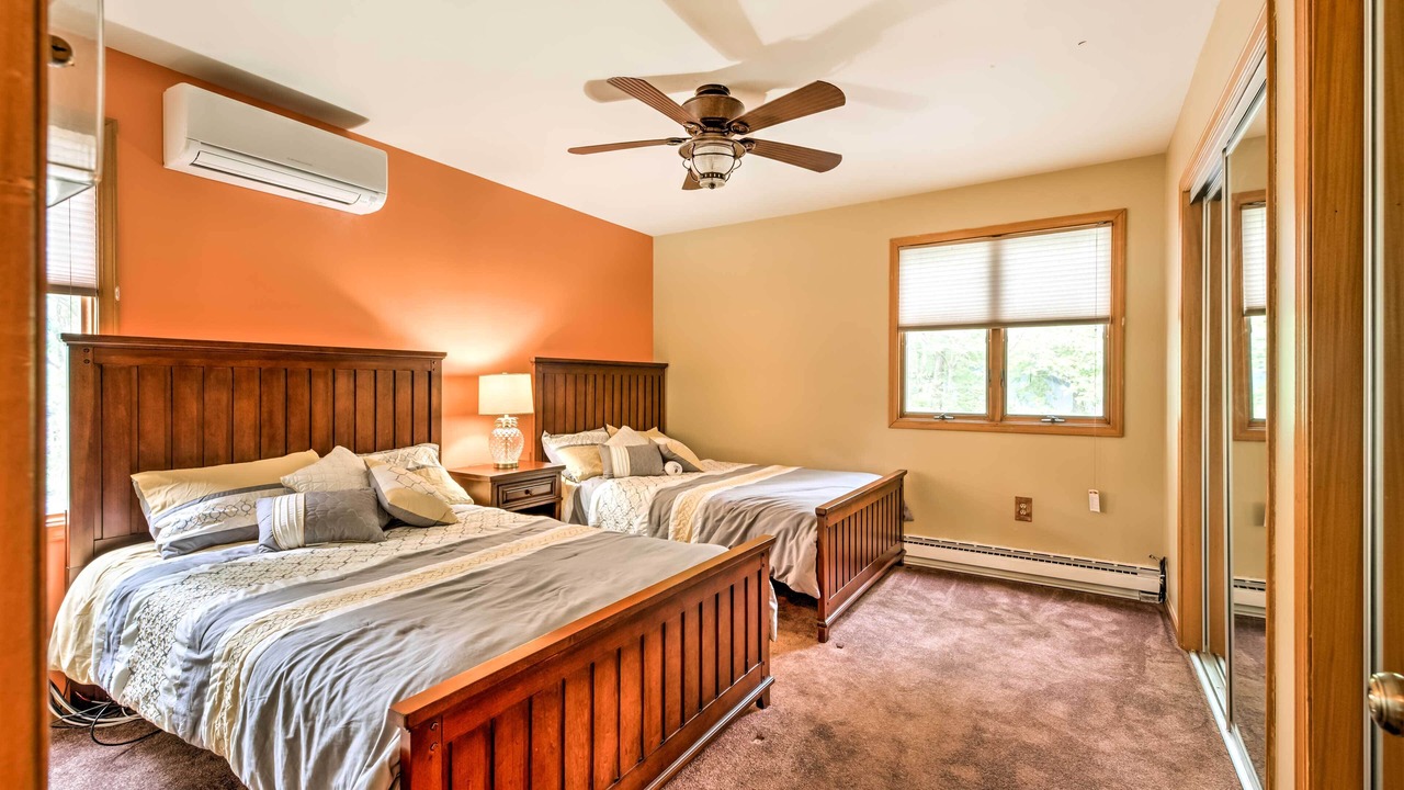 Photo of Others in Lake Harmony