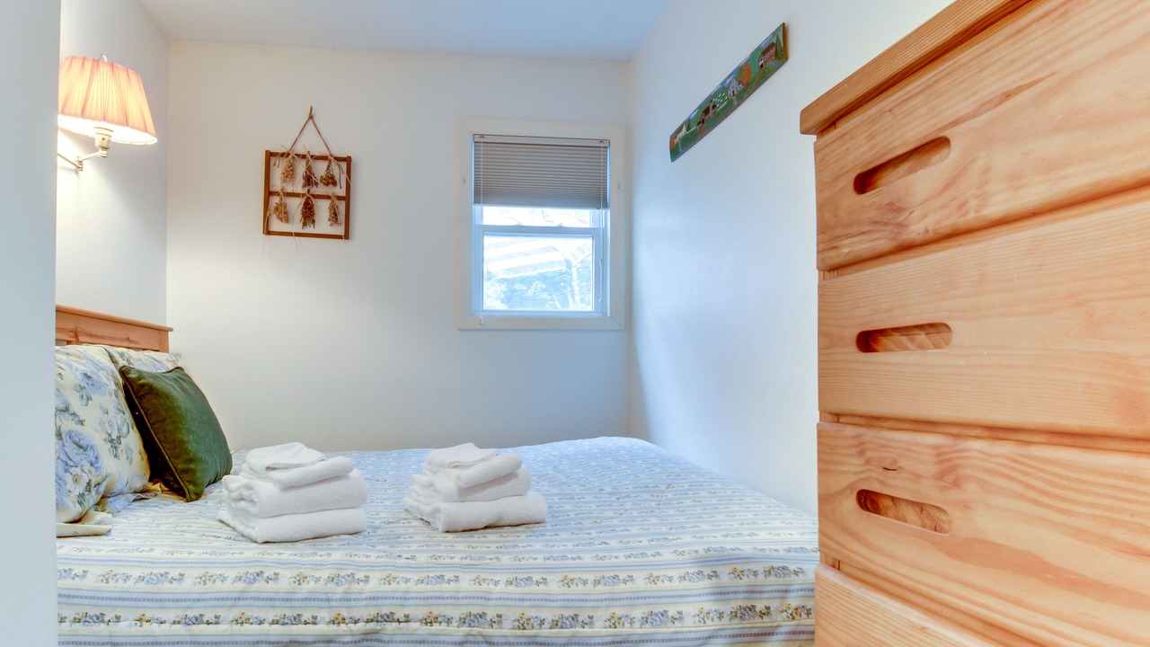 Photo of Bedroom in Stowe Area