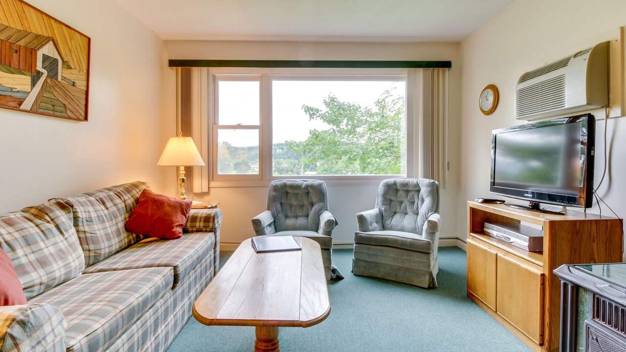 Photo of Livingroom in Stowe Area