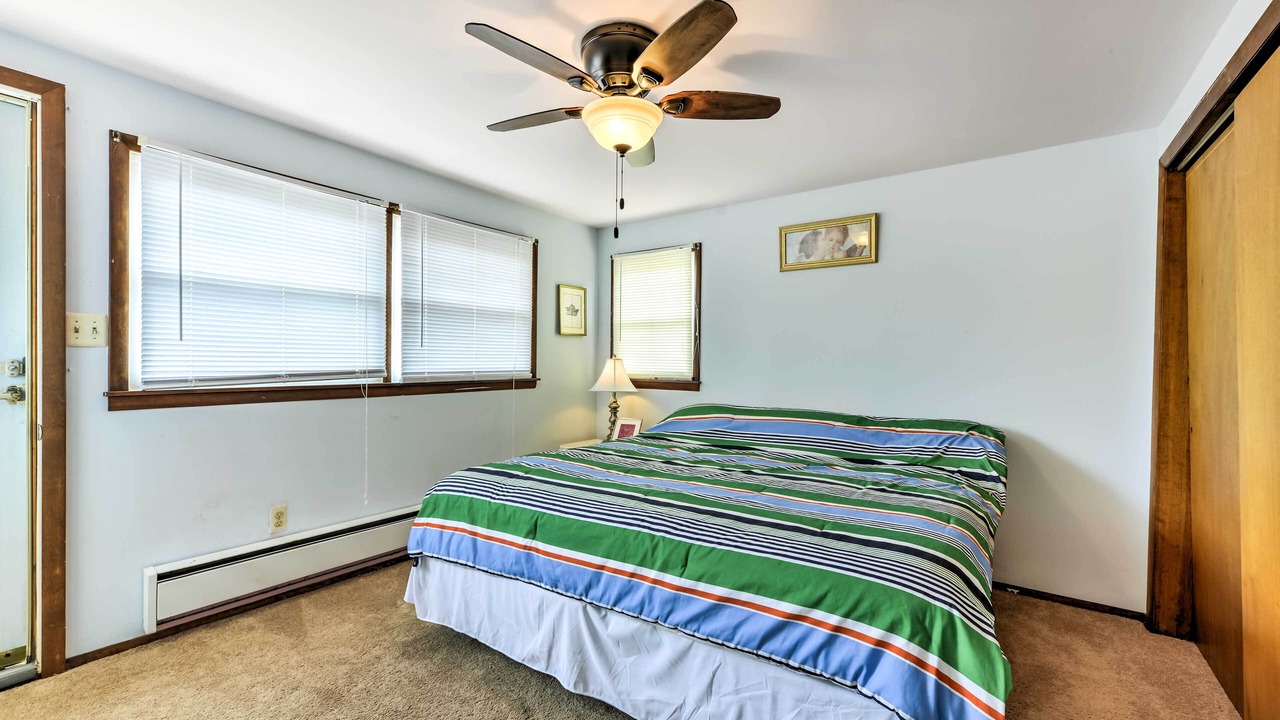 Photo of Others in Ship Bottom