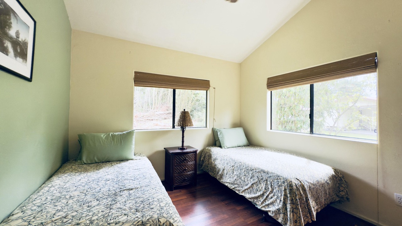 Photo of Bedroom in Keaau