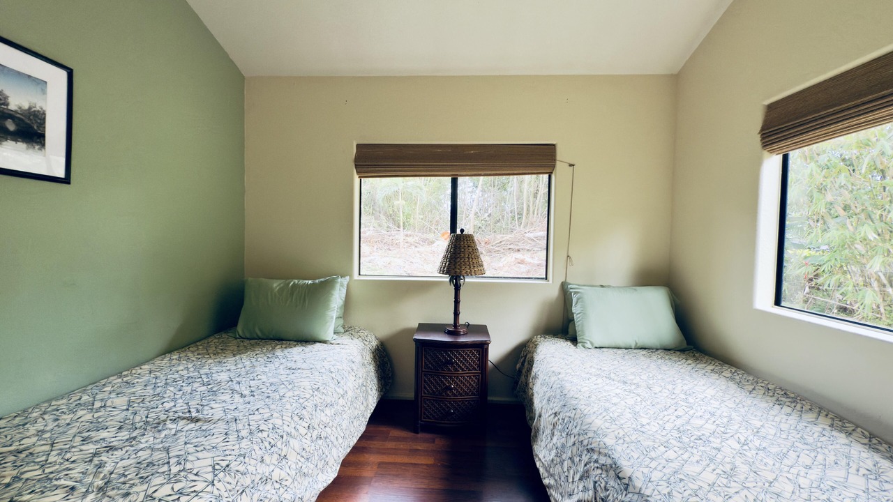 Photo of Bedroom in Keaau