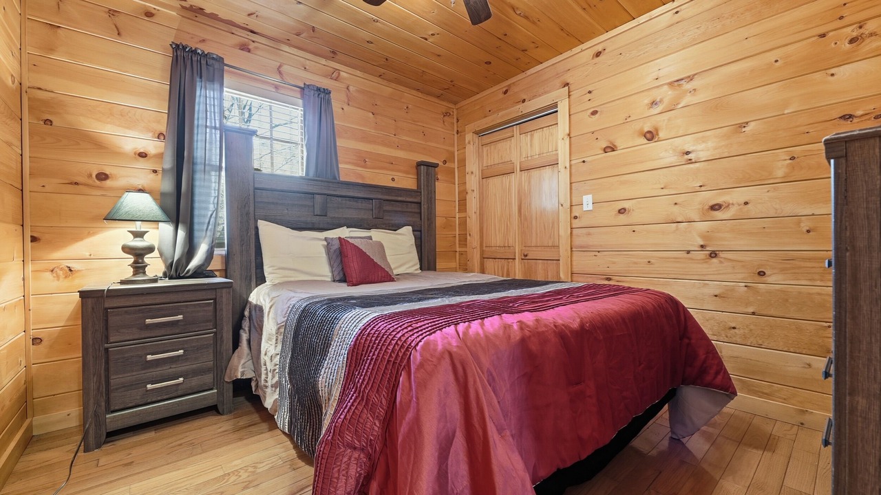 Photo of Bedroom in Cosby