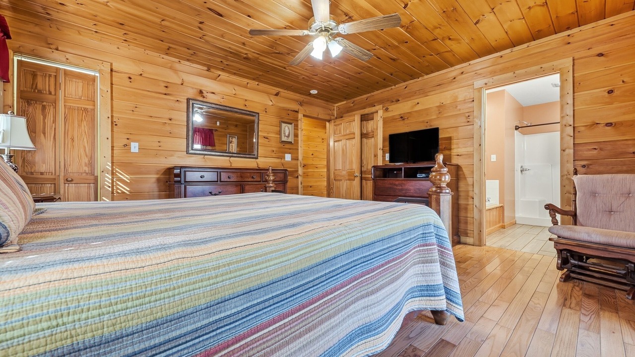 Photo of Bedroom in Cosby