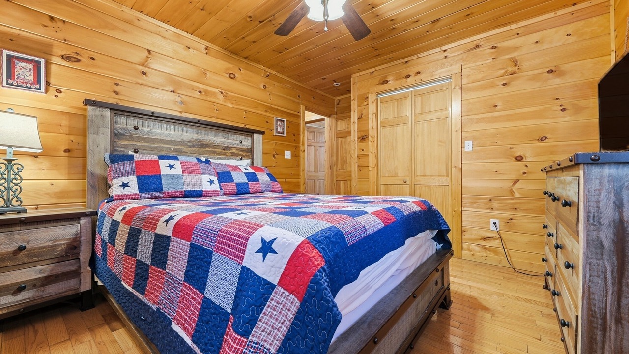 Photo of Bedroom in Cosby