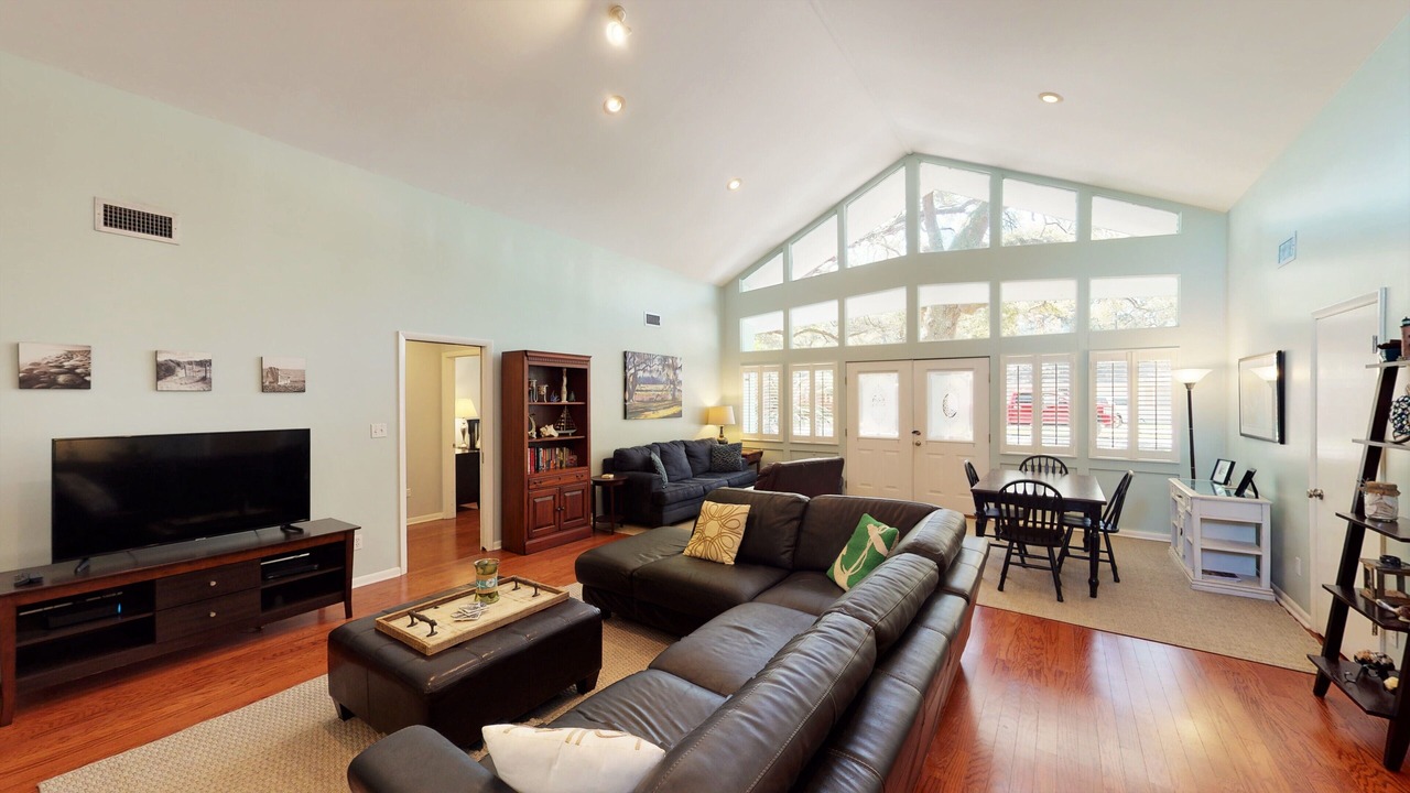 Photo of Livingroom in Jekyll Island