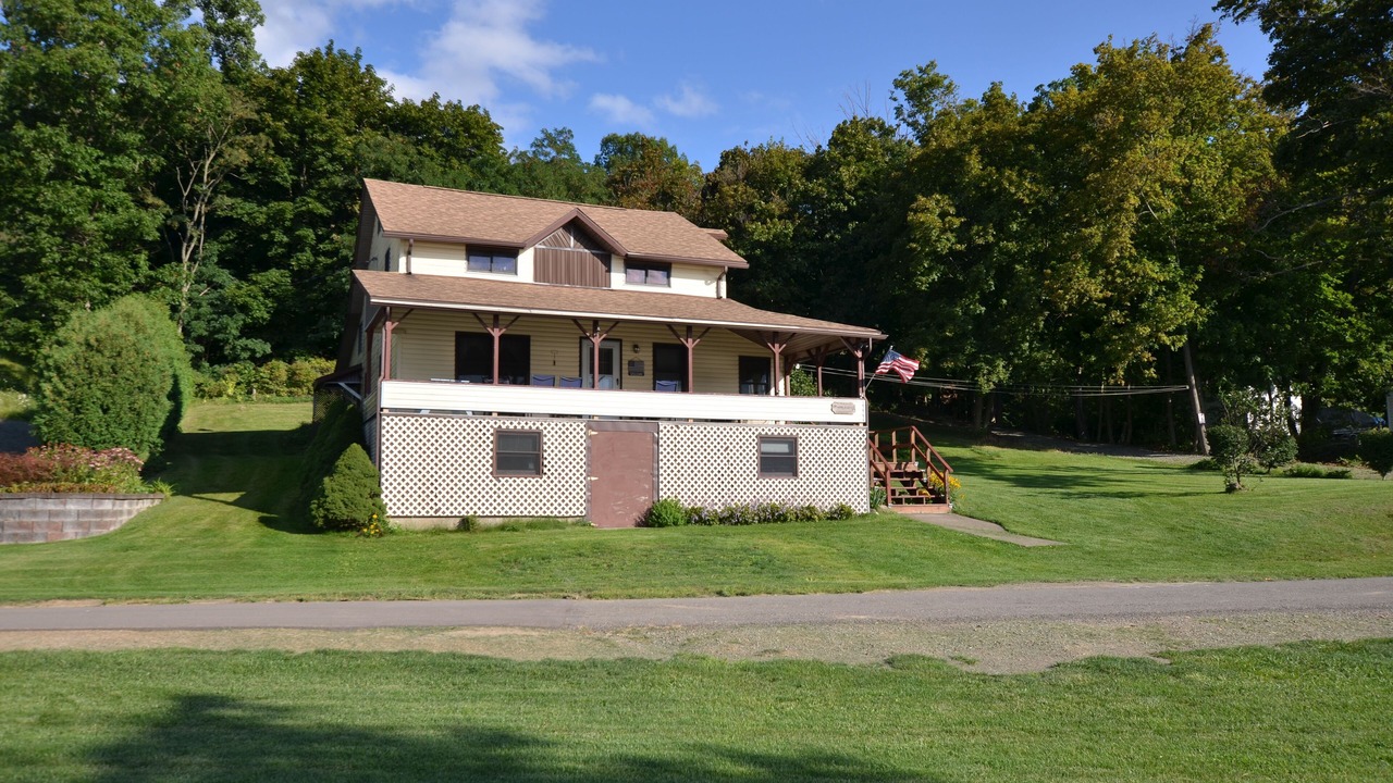 Photo of Others in Hammondsport