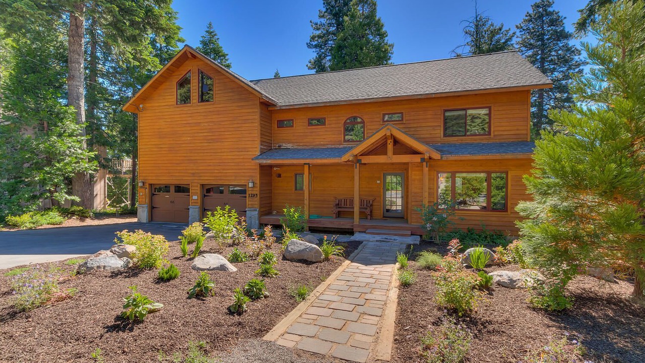 Photo of Outdoor in Tahoe Woods