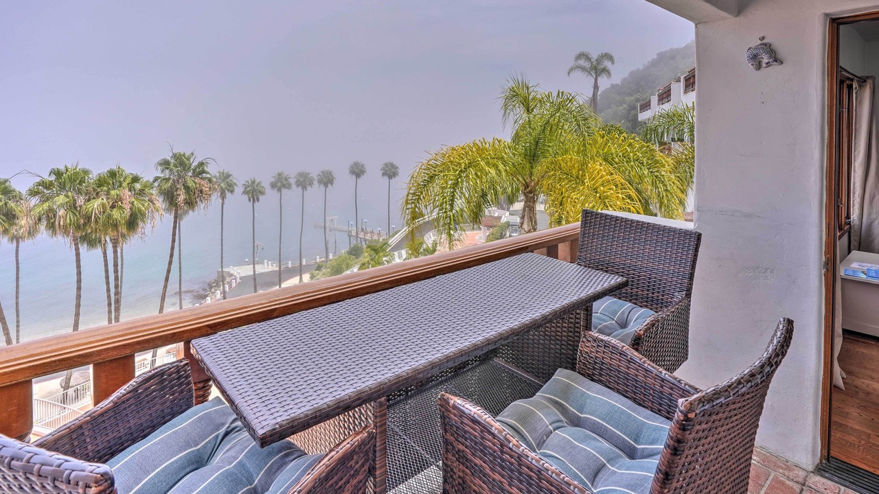 Photo of Patio Balcony in Avalon