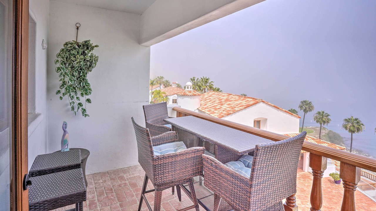 Photo of Patio Balcony in Avalon