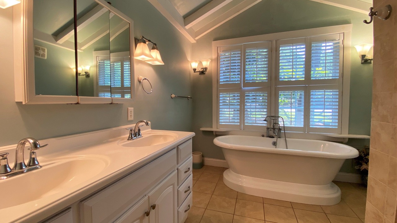 Photo of Bathroom in Jekyll Island