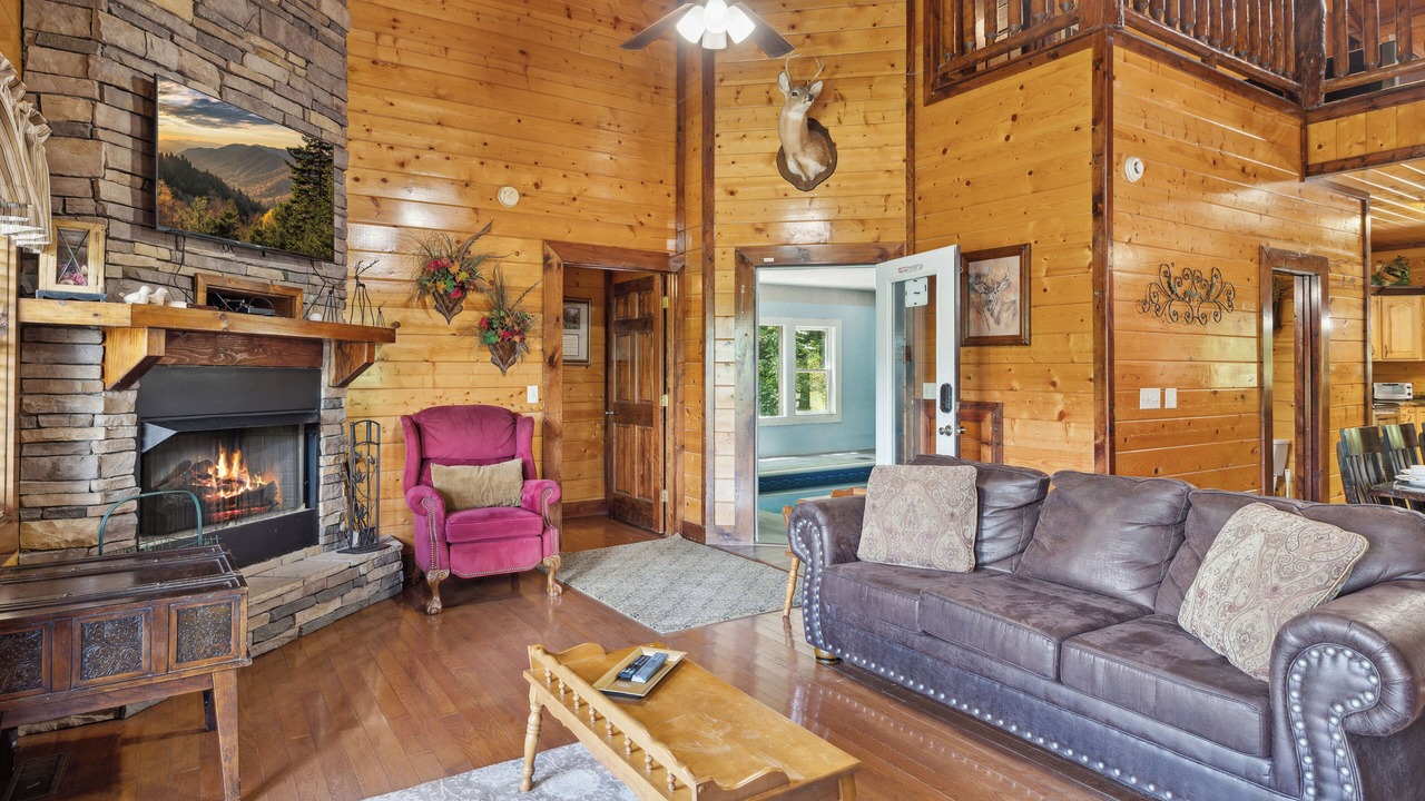 Photo of Livingroom in Cosby