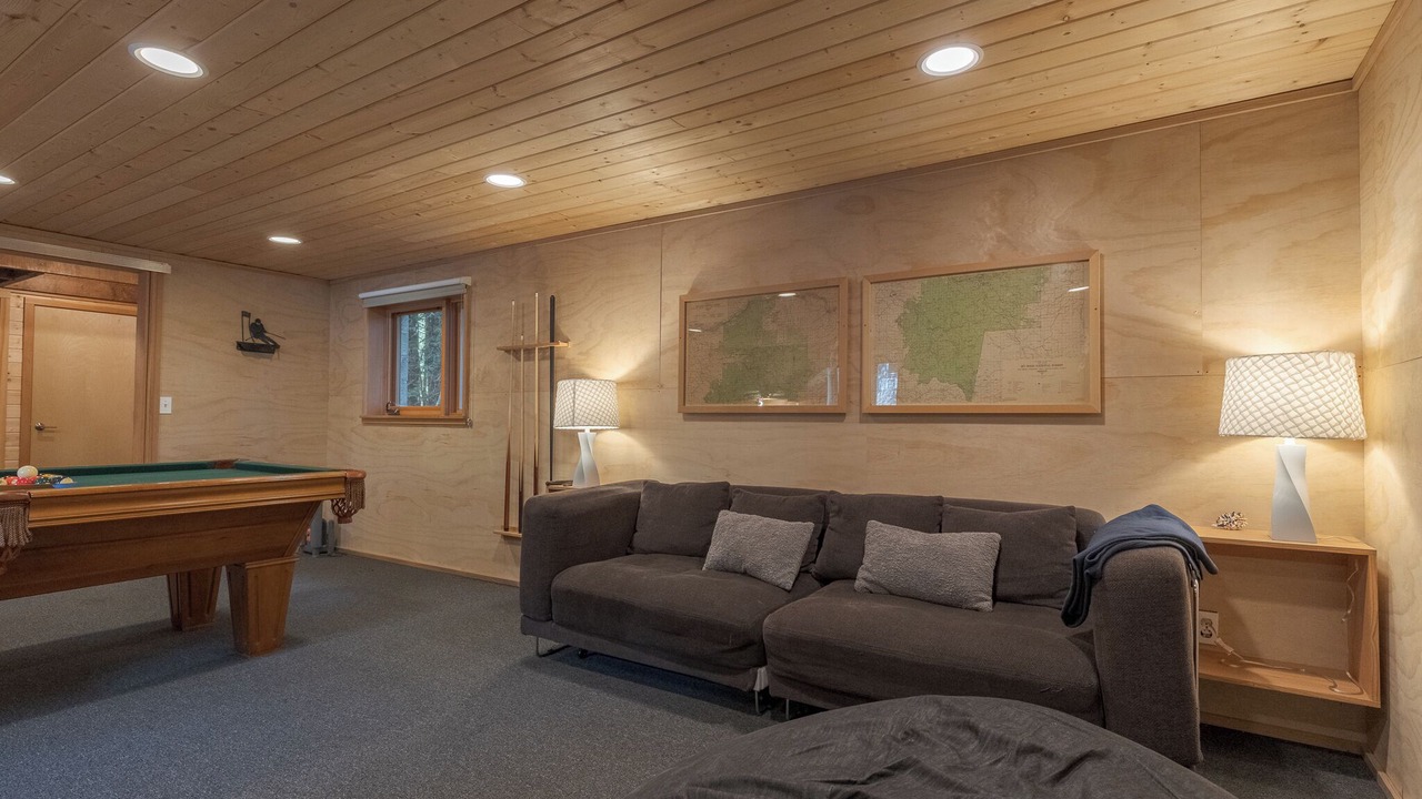 Photo of Bedroom in Government Camp