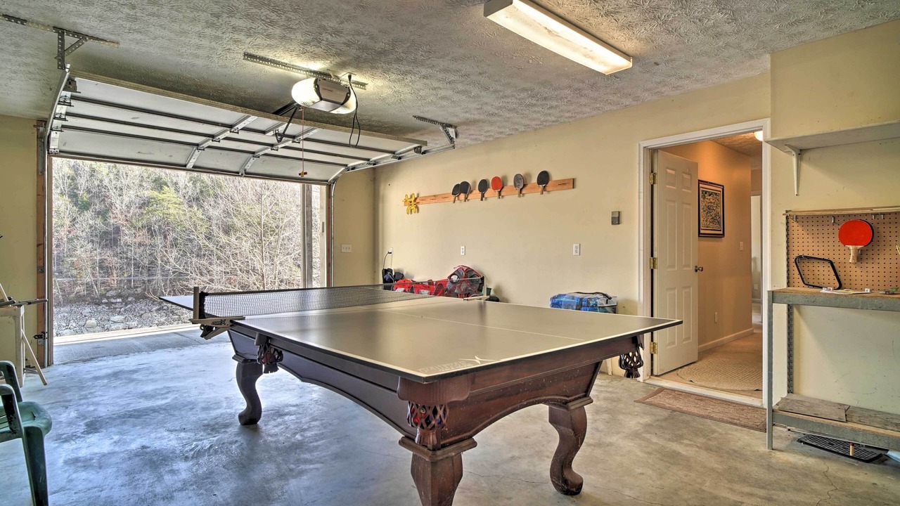 Photo of Bedroom in Caryville