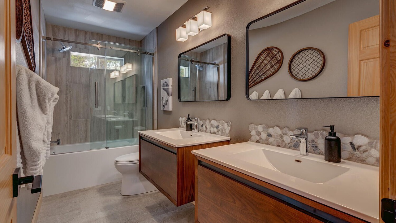 Photo of Bathroom in Carnelian Bay