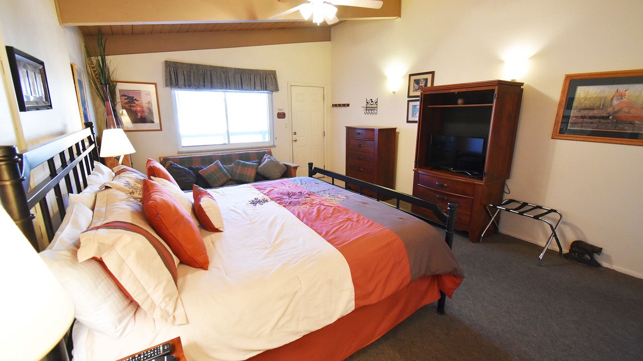 Photo of Others in Dillon