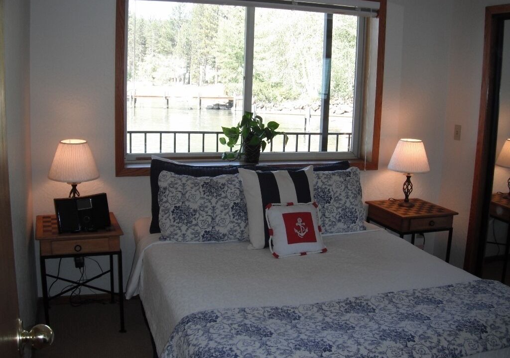 Photo of Others in Tahoe Vista