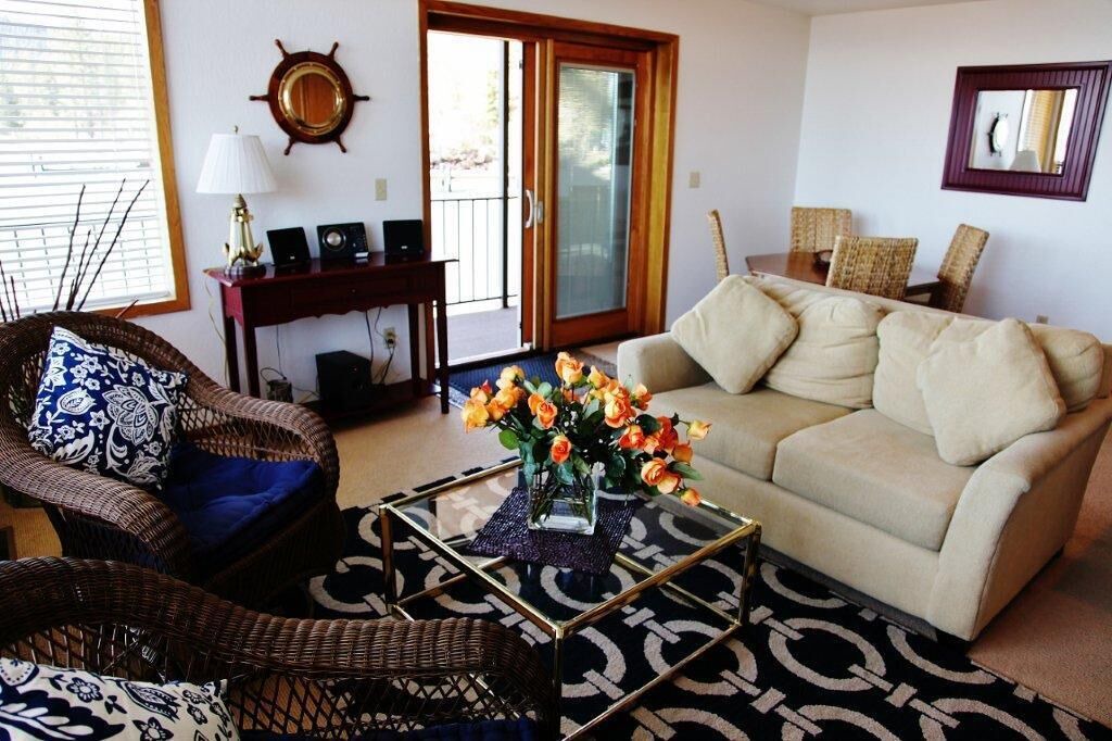 Photo of Livingroom in Tahoe Vista