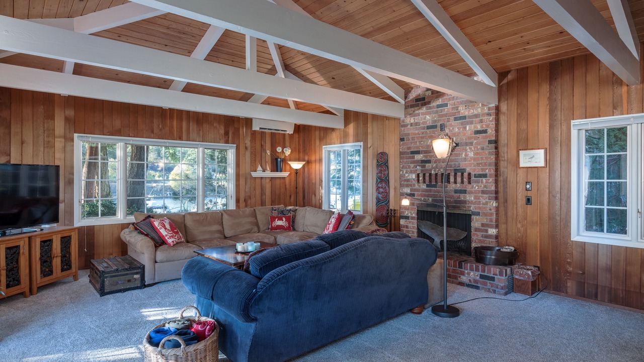 Photo of Others in Deer Harbor