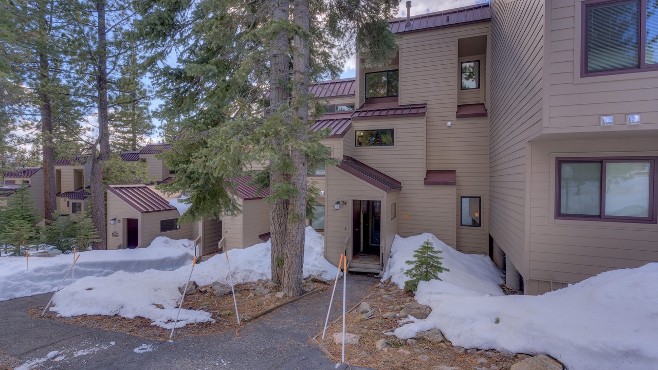 Photo of Outdoor in Carnelian Woods