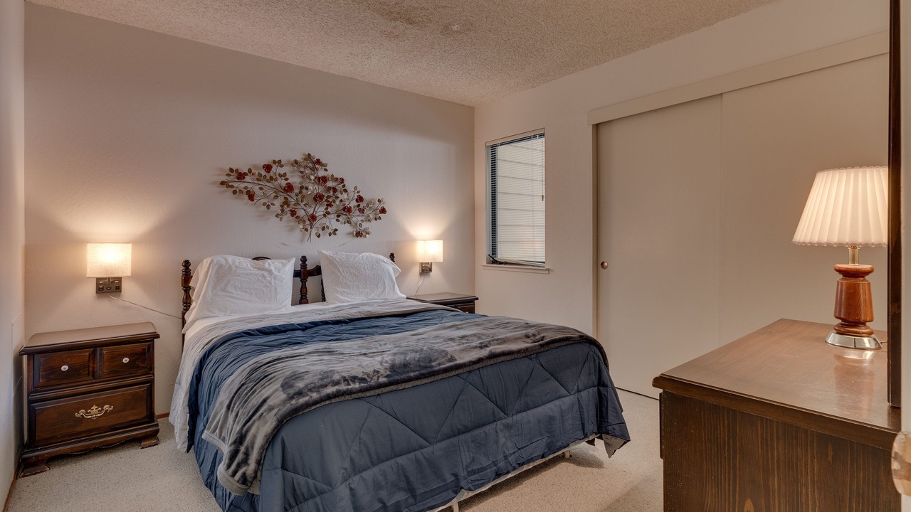 Photo of Bedroom in Carnelian Woods